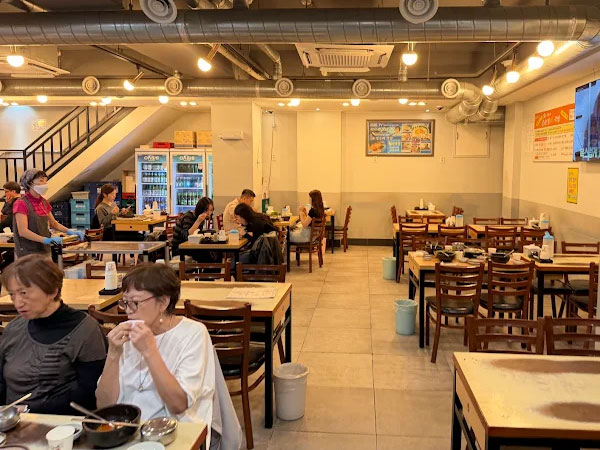 부산진구 송정3대국밥 내부 인테리어