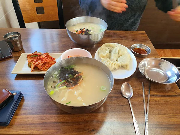 광명시 옛진미칼국수 대표 음식