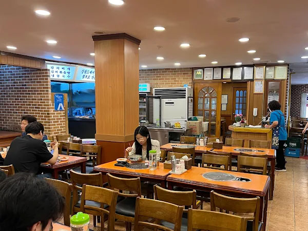 중구 진주회관 내부 인테리어