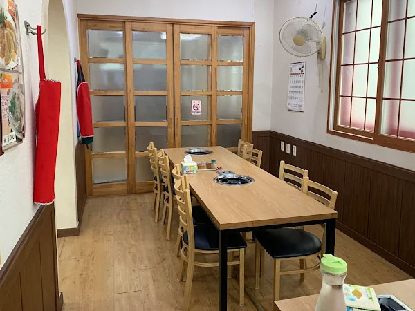 제천시 광성추어탕 내부 인테리어