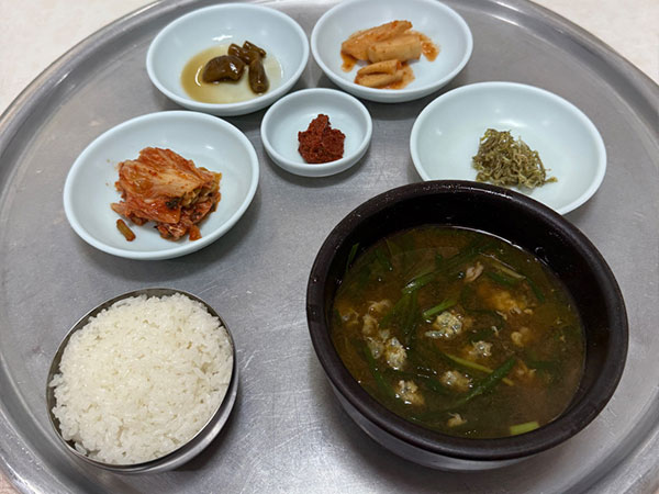 괴산군 주차장식당 대표 음식