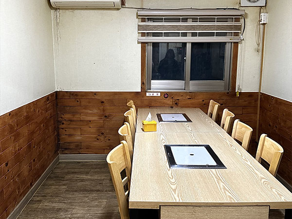 서산시 풍전장어 내부 인테리어