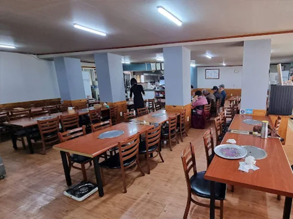 홍성군 삽다리곱창 내부 인테리어