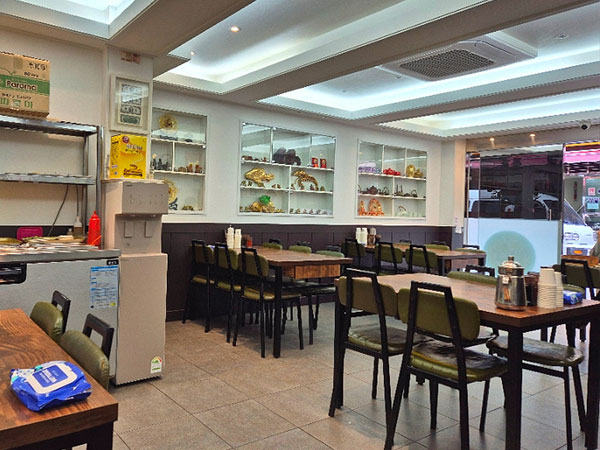 동구 마가만두 내부 인테리어