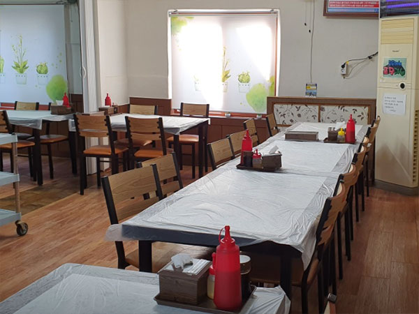 남구 궁중해물탕조씨집 내부 인테리어