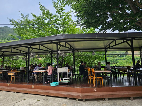 곡성군 용궁산장 내부 인테리어