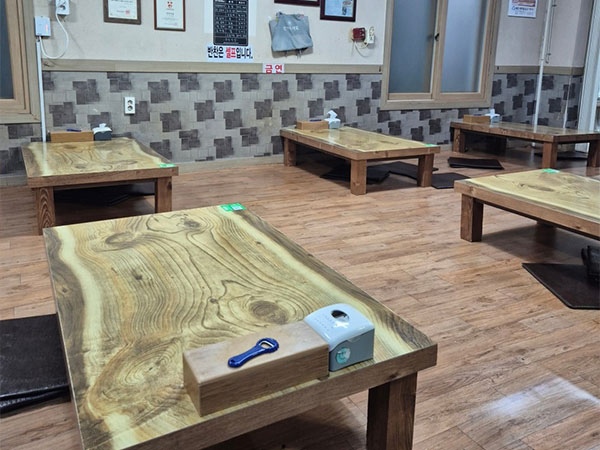 동구 적덕식당 내부 인테리어