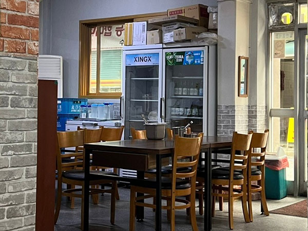 동구 삼대째전통칼국수 내부 인테리어