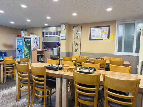 광산구 금호식당 내부 인테리어