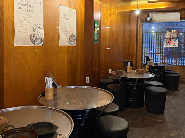 중구 교동할매빈대떡 내부 인테리어