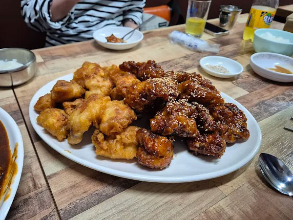 중구 뉴욕통닭 대표 음식