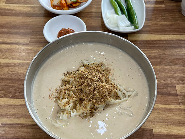 수성구 참깨국수 대표 음식