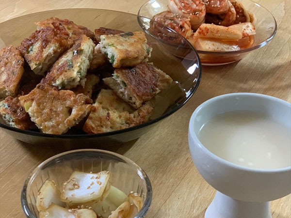 서구 최영경 할매 빈대떡 대표 음식