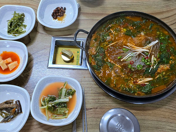 서구 한양메기매운탕 대표 음식