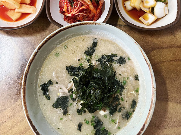 제주시 돈물국수 대표 음식