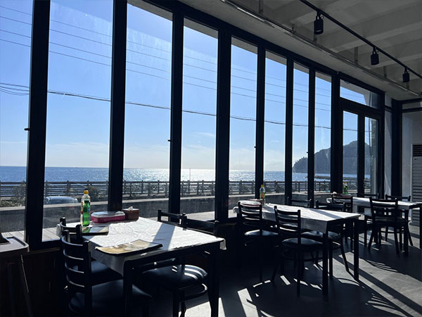 제주시 어진이네 횟집 내부 인테리어