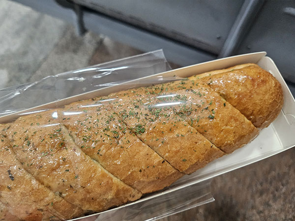 포항시 북구 시민제과 마늘바게트