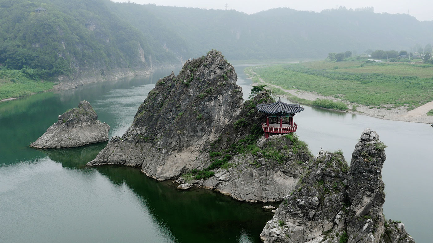 단양 도담삼봉 (丹陽 島潭三峰): 명승 제44호