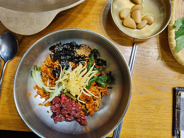화정떡갈비 육회비빔밥