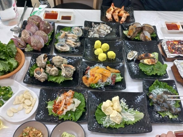 전라도광주여수횟집 곁들임 요리