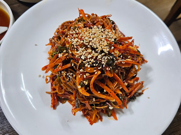 대우족발 쟁반국수