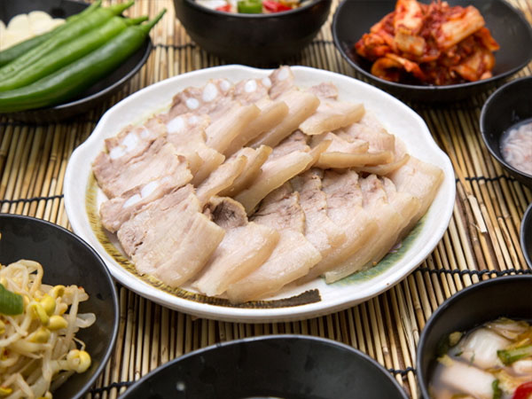 신암 태양칼국수 수육