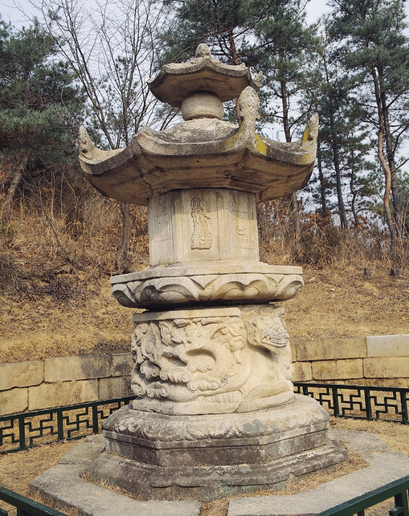 여주 고달사지 승탑 (驪州 高達寺址 僧塔)