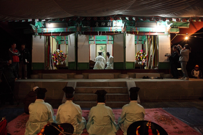 은산별신제 (恩山別神祭)